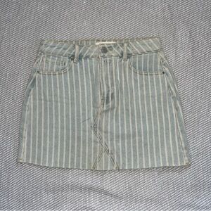 PacSun Blue Lightwash Pinstripe Raw Hem Denim Mini Skirt Sz 27